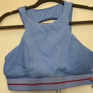 NWT bathing suit top